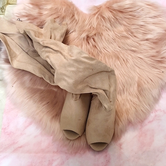 Brand New FASHION OPEN TOE FAUX SUEDE THIGH-HI BOOTS-7 *NOTE* - Picture 3 of 7